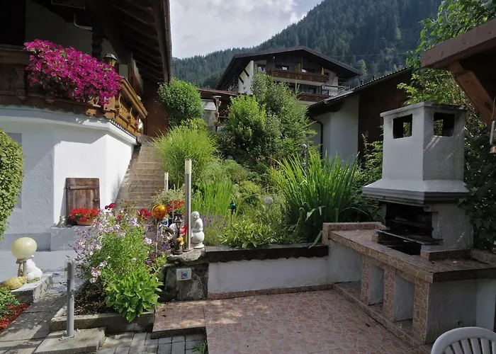 아파트 Aparthaus Bianca 사슈른